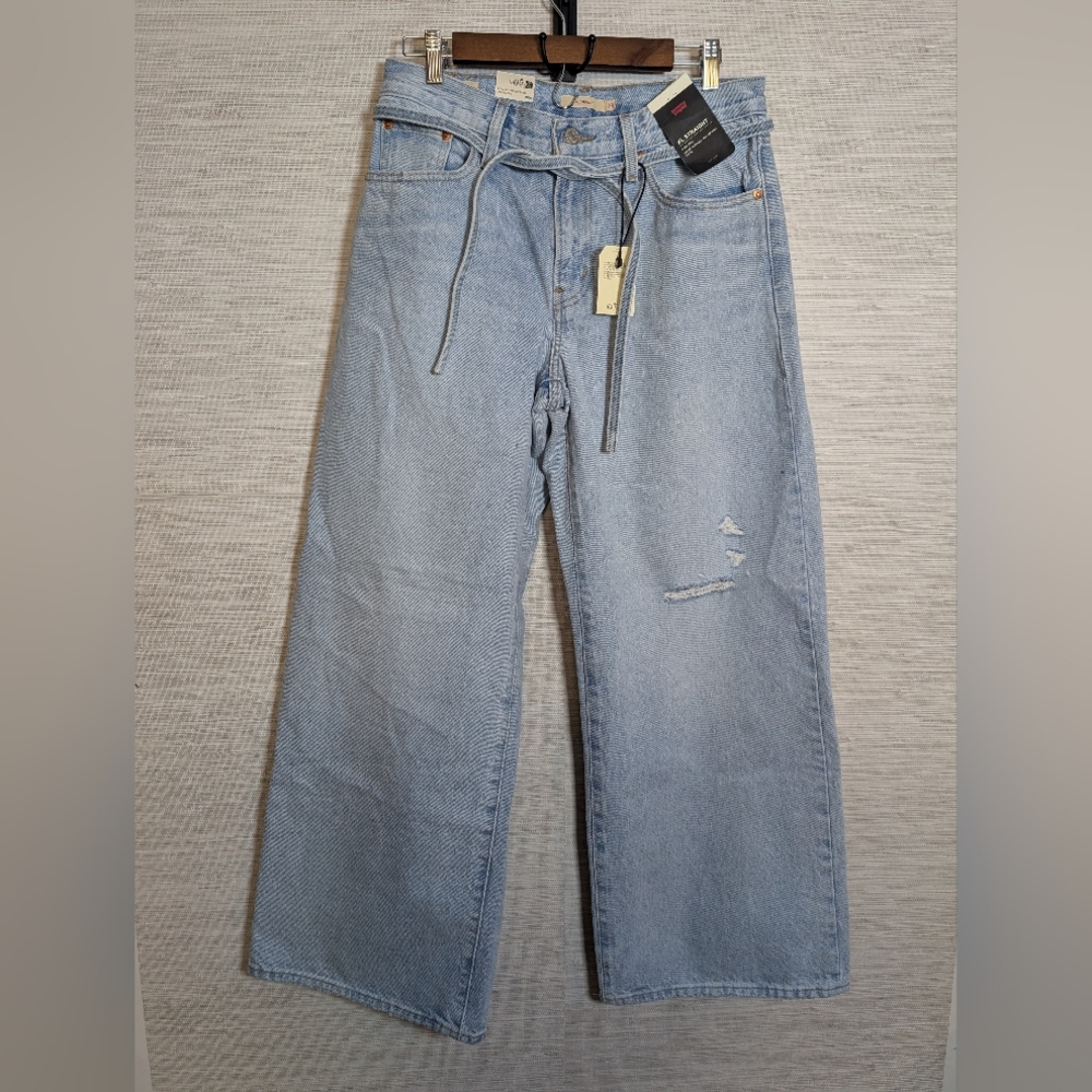 Free People Levi's XL Straight Karmas Coming Baggy Jeans Light Distressed NWT 28 - Picture 4 of 12